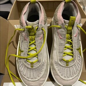 Nike Unisex Phantom Med Soft Pink Cosmic Unity 3 Basketball Shoes - M11/W12.5